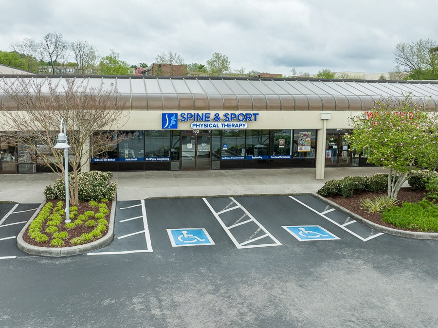 This image portrays Bearden by East Tennessee Spine and Sport.